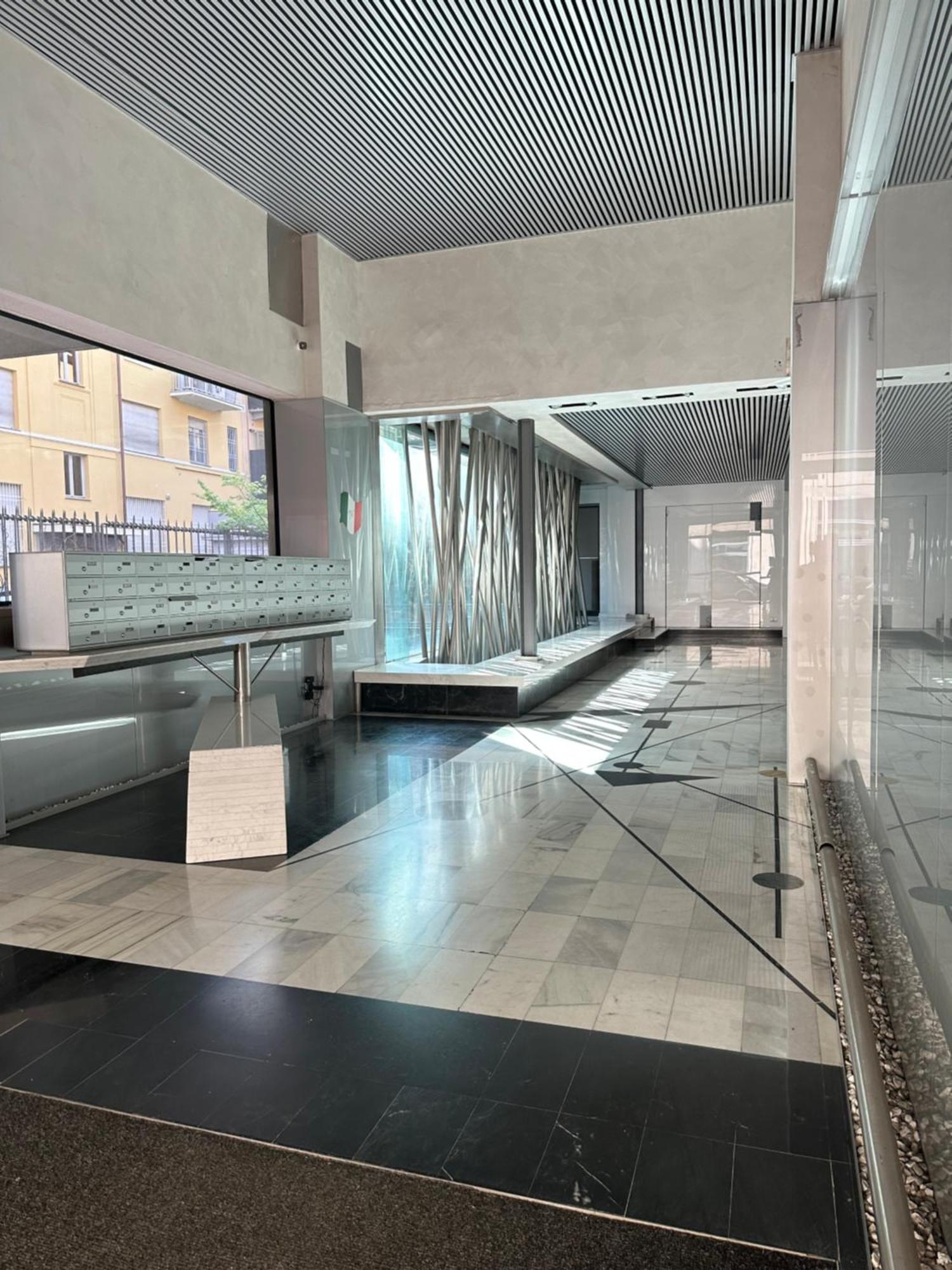 Gallery The Center 5 Floor, Free Garage, Big Terrace *